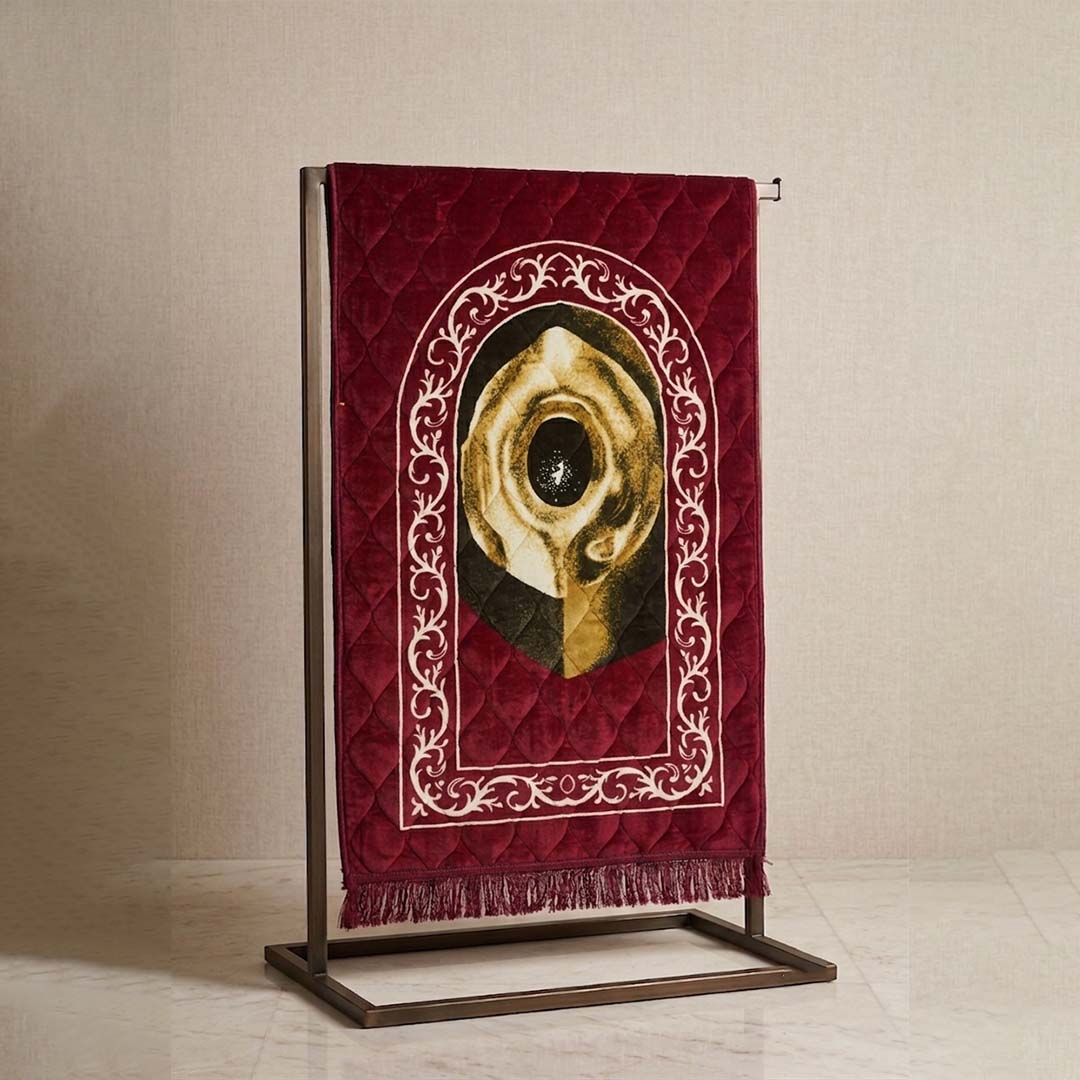 Premium Prayer Mat - Hajr-E-Aswad